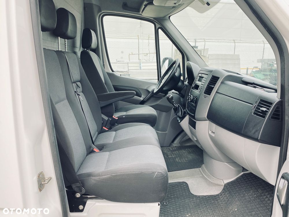 Volkswagen CRAFTER - 13