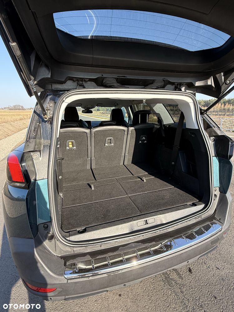 Peugeot 5008 2017 photo 4