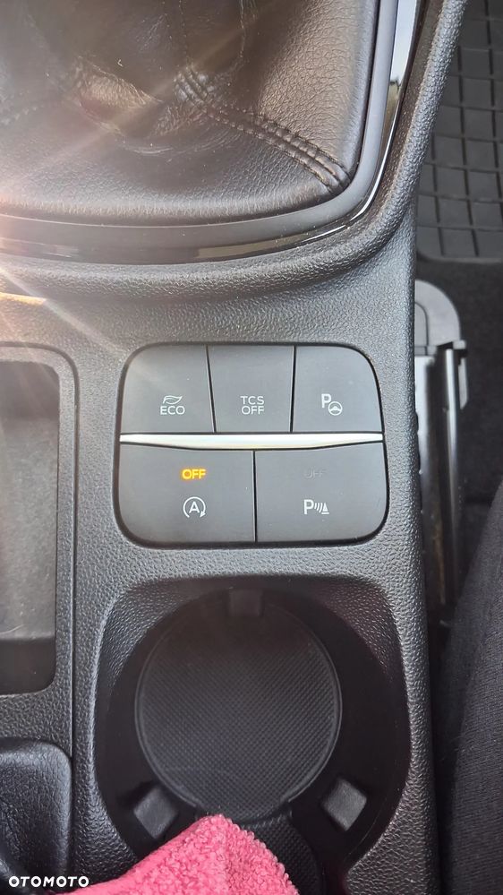 Ford Fiesta 1.0 EcoBoost SYNC Edition - 9