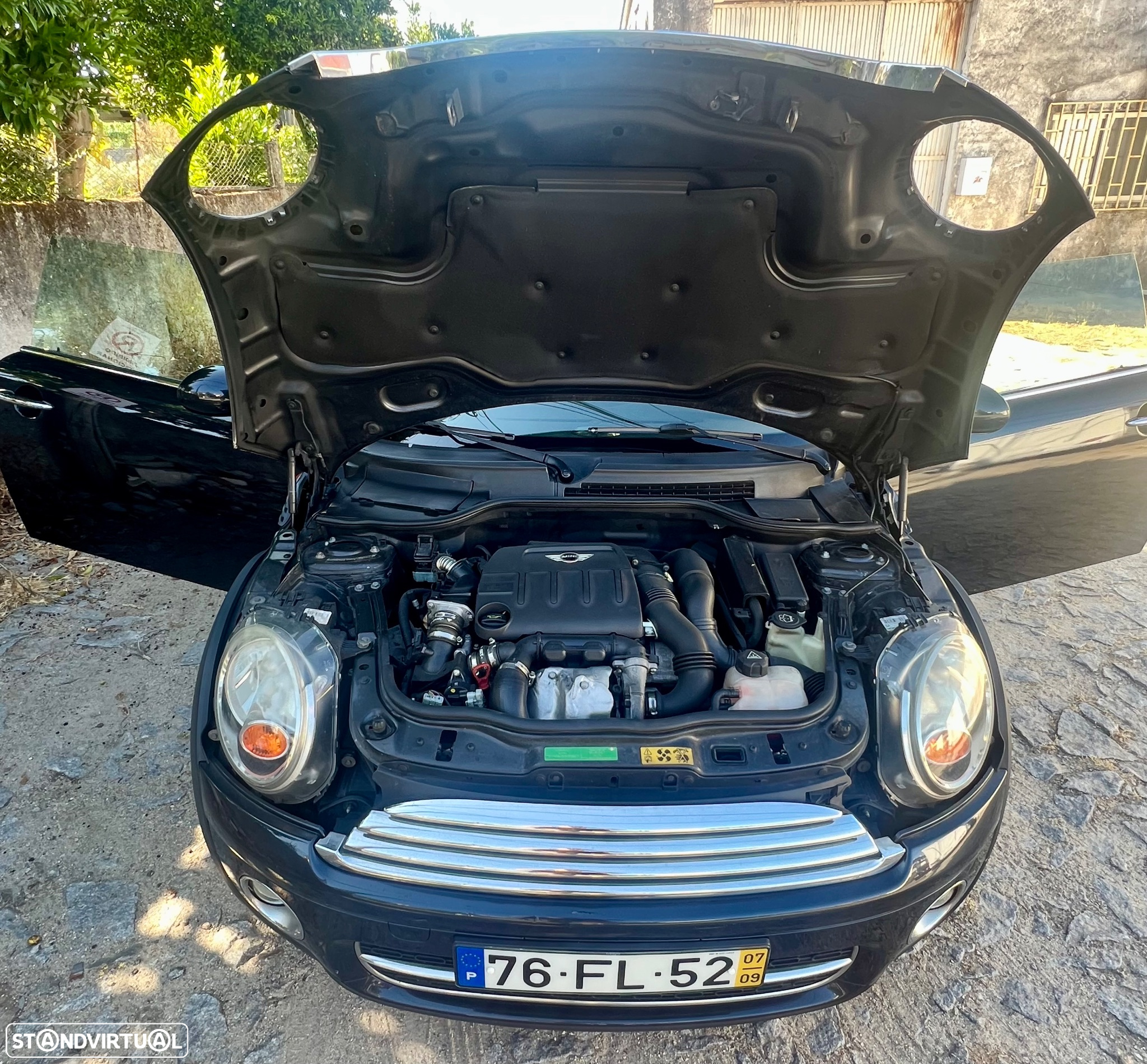 MINI 3 Portas Cooper D Aut. - 6