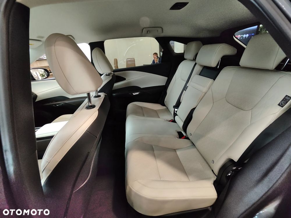 Lexus RX 350h Prestige - 13