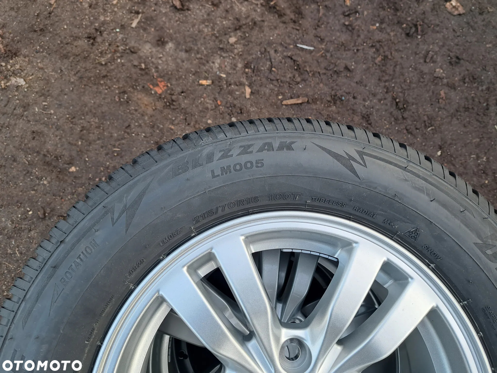 Felgi koła zimowe Mitsubishi Eclipse Cross 6.5Jx16H2 ET 38 215/70R16 100T Bridgestone Blizzak LM005 DOT 2020 2020 Rok J16x6.1/2J ET 38 - 3