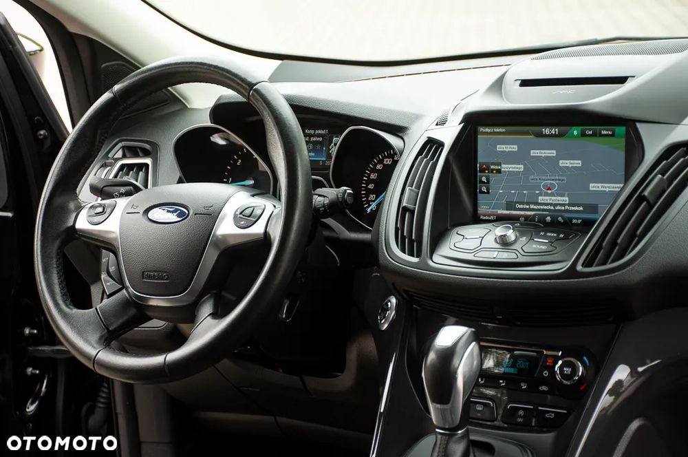 Ford Kuga 2.0 TDCi 4WD Titanium - 28