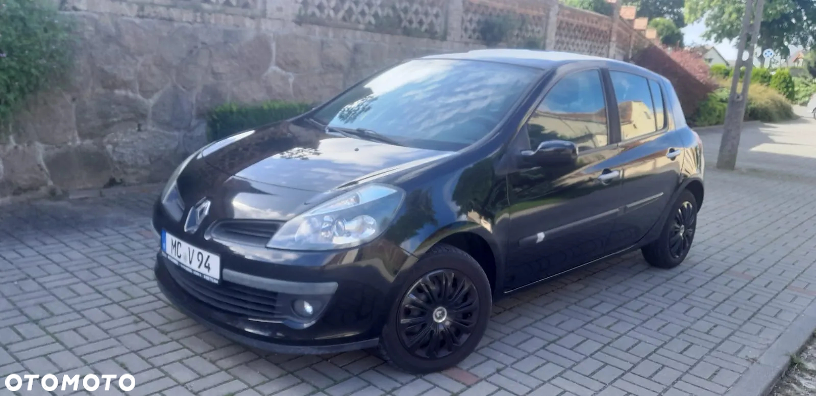 Renault Clio - 11