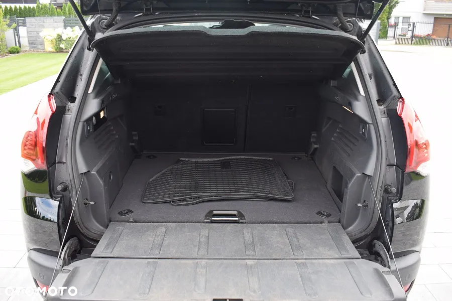 Peugeot 3008 HDi 115 Active - 9