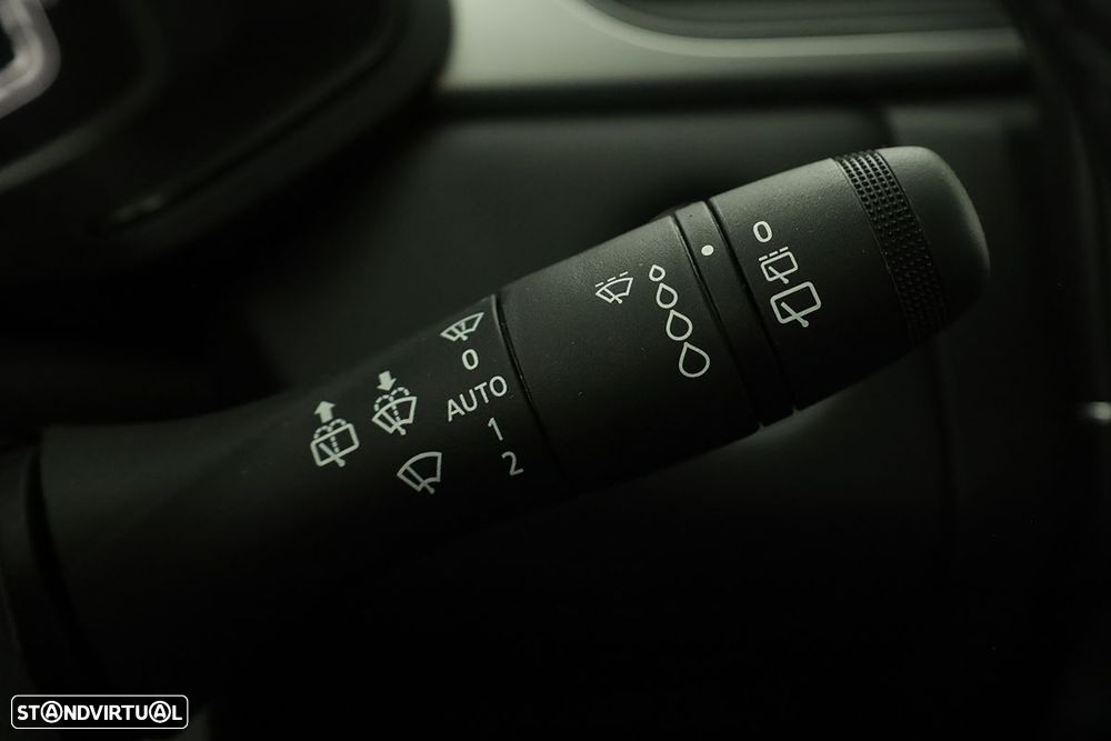 Renault Captur 1.0 TCe Techno Bi-Fuel - 18