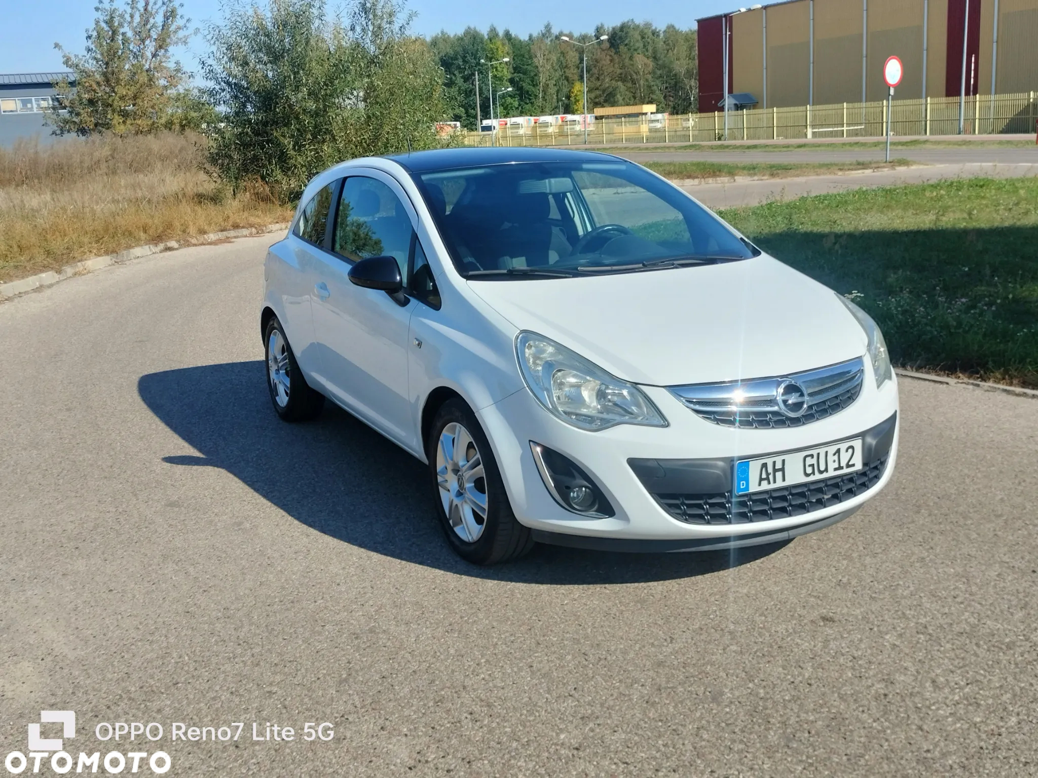 Opel Corsa 1.2 16V Easytronic Color Edition - 4