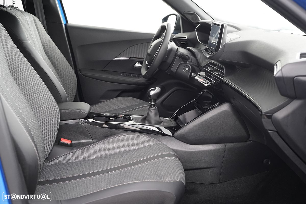 Peugeot 2008 1.2 PureTech Allure - 19