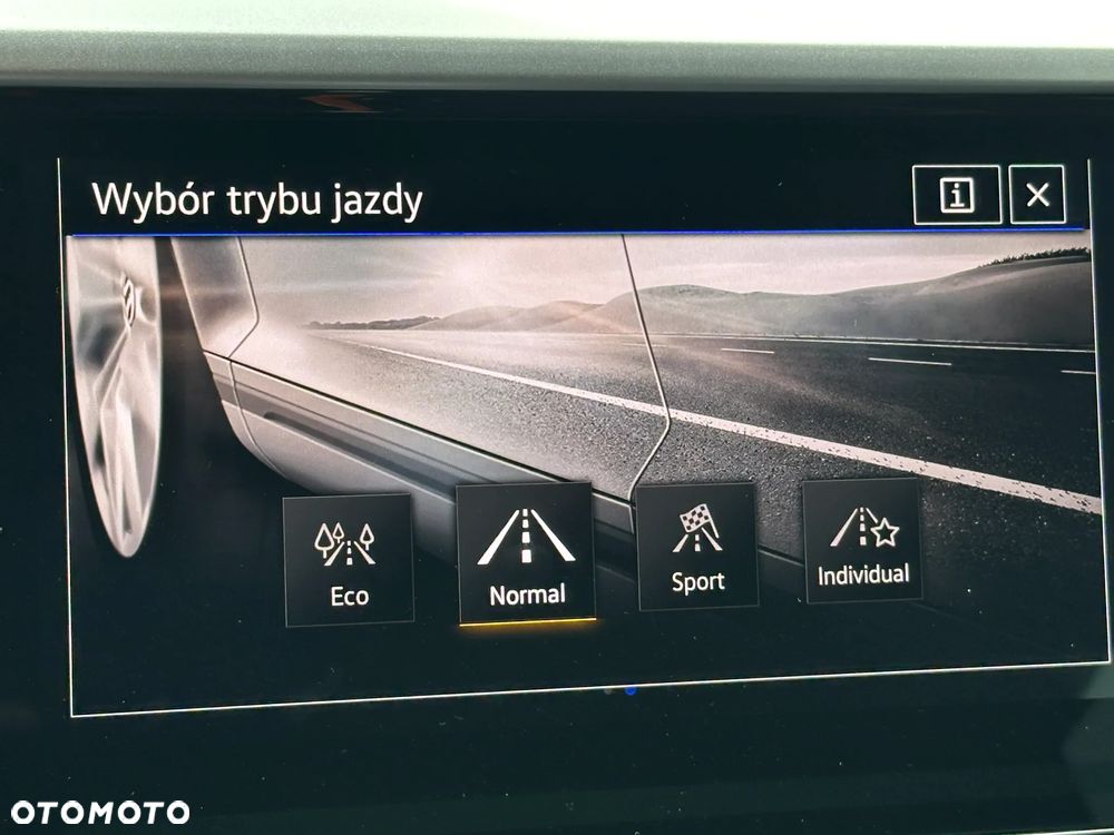 Volkswagen Arteon 2.0 TDI SCR 4Motion DSG R-Line - 38