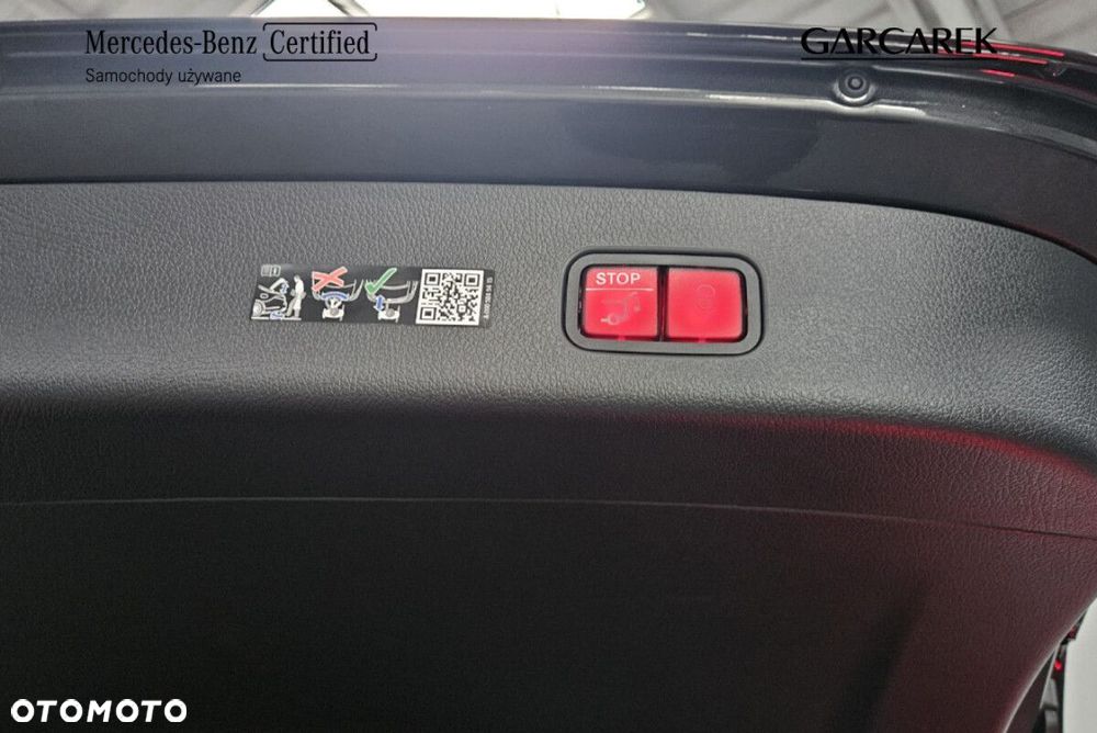 Mercedes-Benz GLC - 12