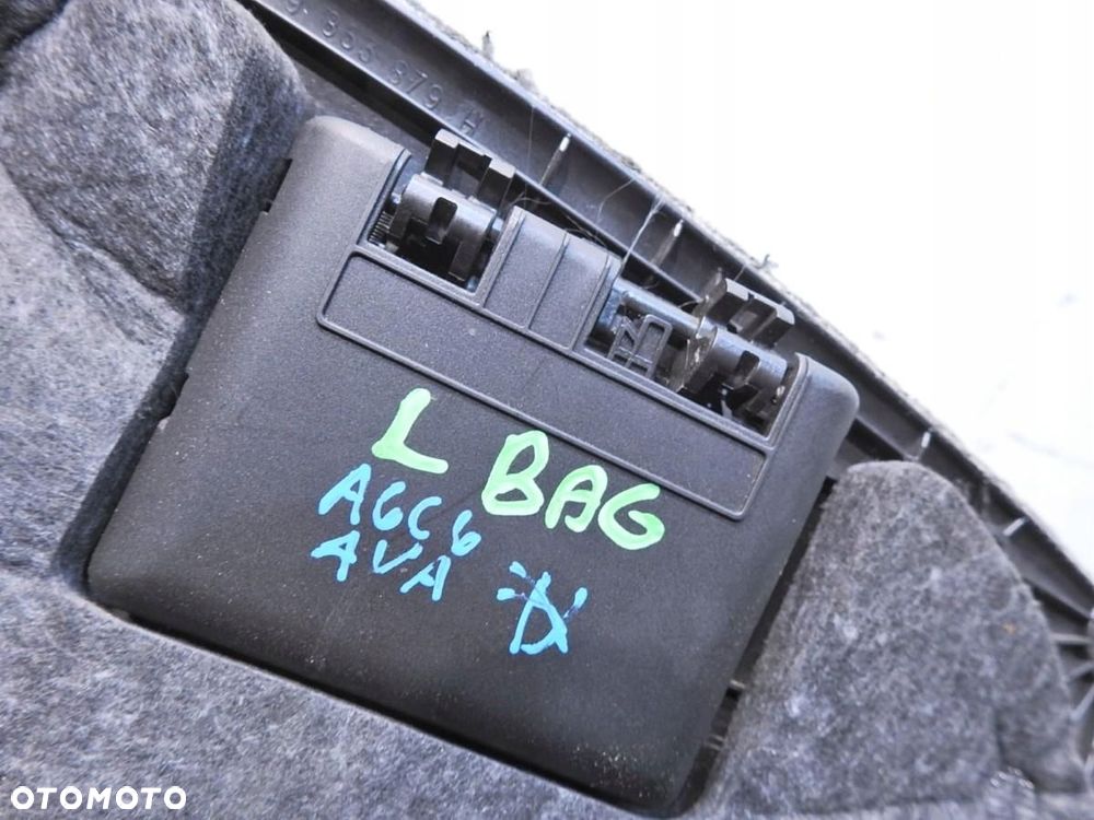 KLAPKA SCHOWKA BAGAŻNIKA LEWY TYŁ AUDI A6 C6 AVANT 4F9863879 - 2