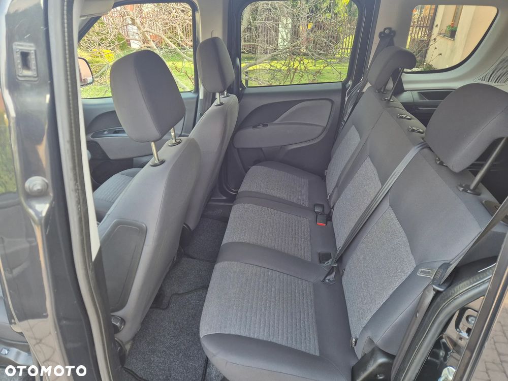 Fiat Doblo 1.4 T-Jet 16V Dynamic - 10