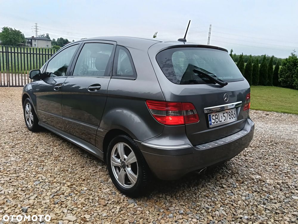 Mercedes-Benz Klasa B 200 CDI DPF - 31