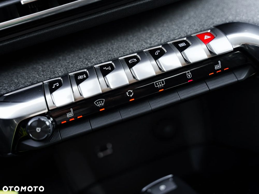 Peugeot 3008 BlueHDi 120 Stop & Start EAT6 Allure - 21
