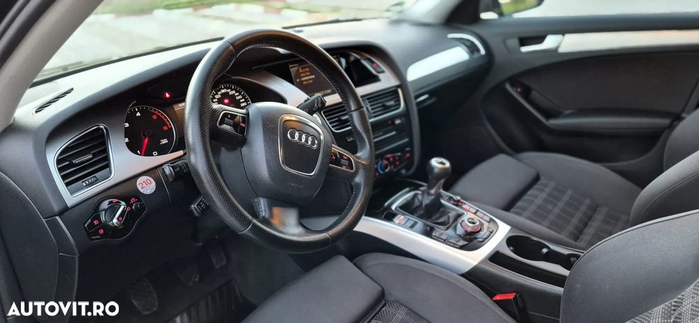 Audi A4 Avant 2.0 TDI DPF Ambiente - 7