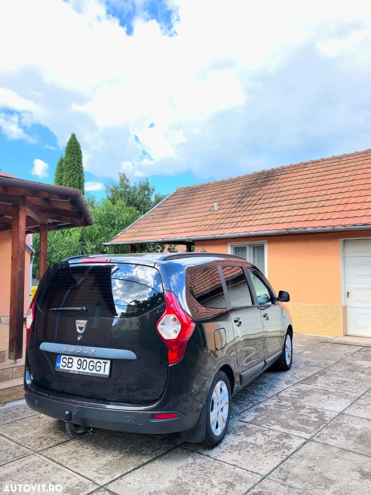 Dacia Lodgy 1.2 TCe 115 CP Laureate - 4