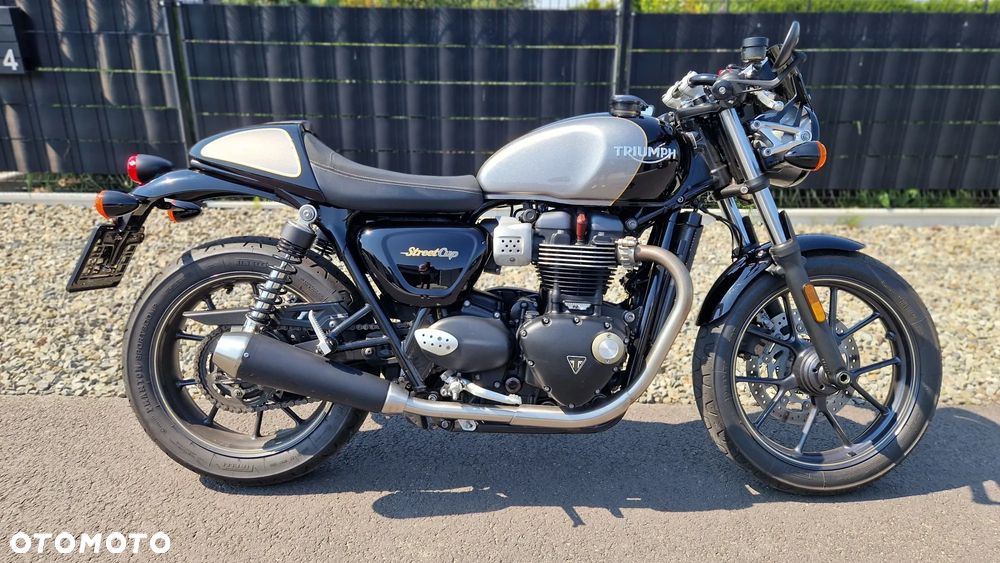 Triumph Speed Twin - 22