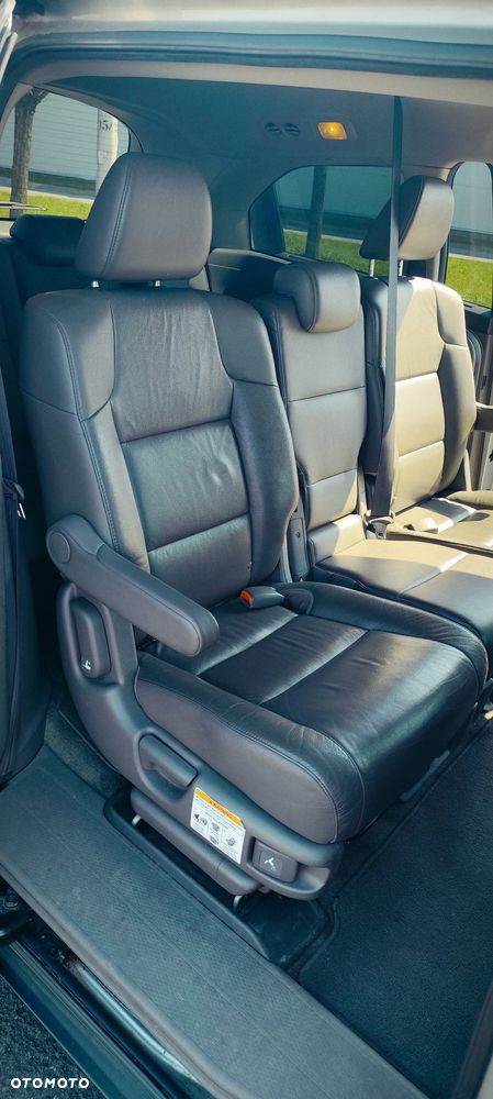 Honda Odyssey 3.5 EX - 10