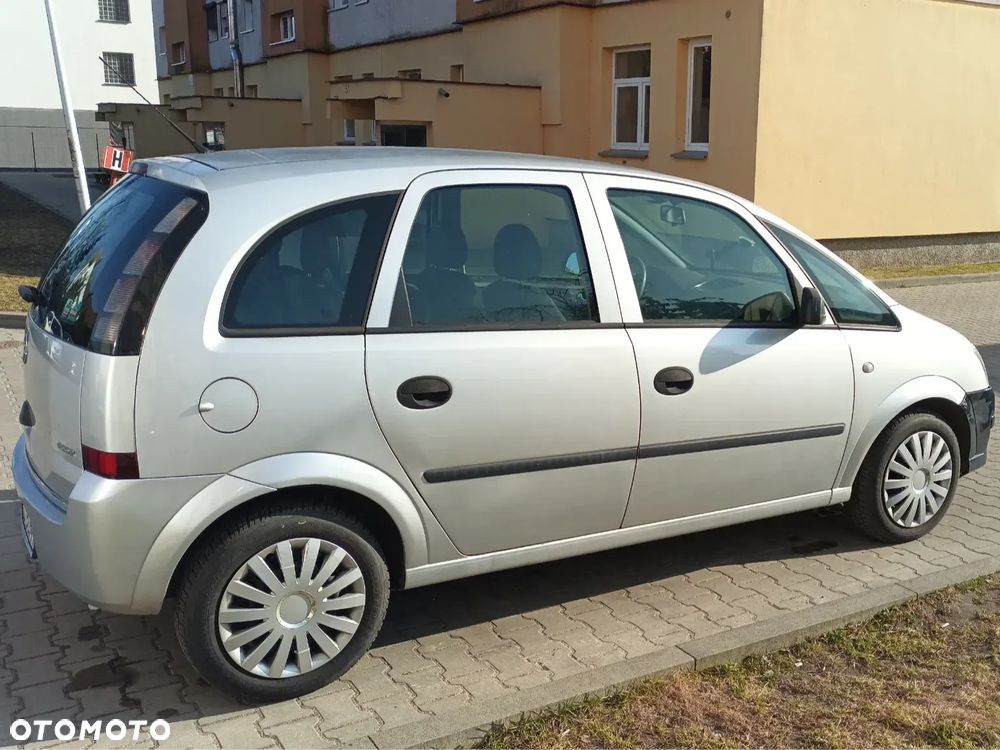 Opel Meriva - 15