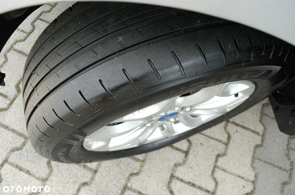 Ford EcoSport - 8