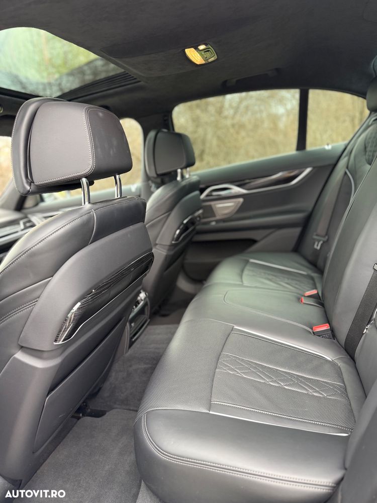 BMW Seria 7 730d - 13