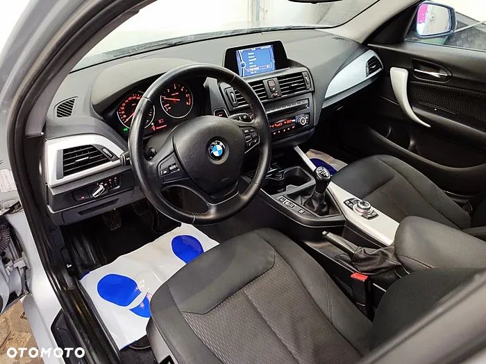 BMW Seria 1 116d DPF - 22