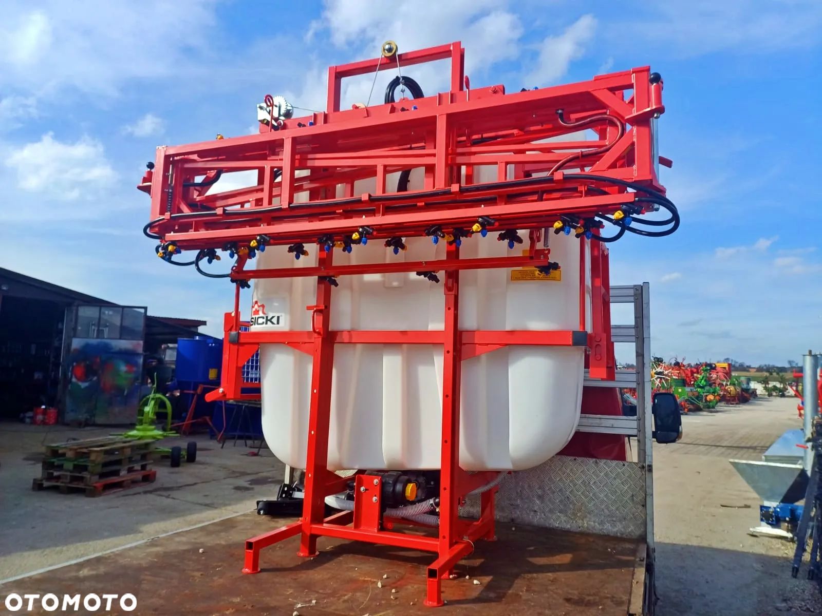 Opryskiwacz 1200L 1000L 600L 400L Opryskiwacz zawieszany polowy Lisicki RĘCZNY / HYDRAULICZNY - 1