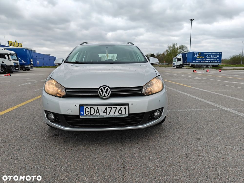 Volkswagen Golf 1.6 TDI Comfortline DSG - 3