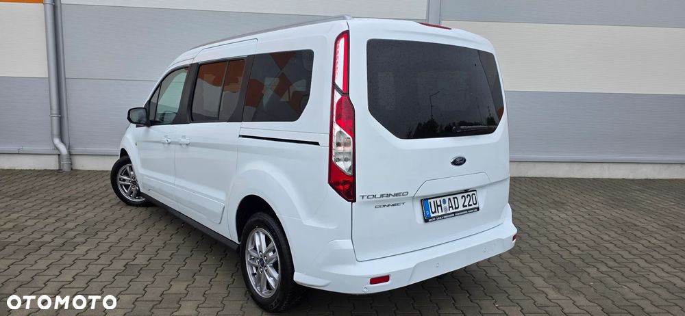 Ford Tourneo Connect 1.5 TDCi Start-Stop Titanium - 4