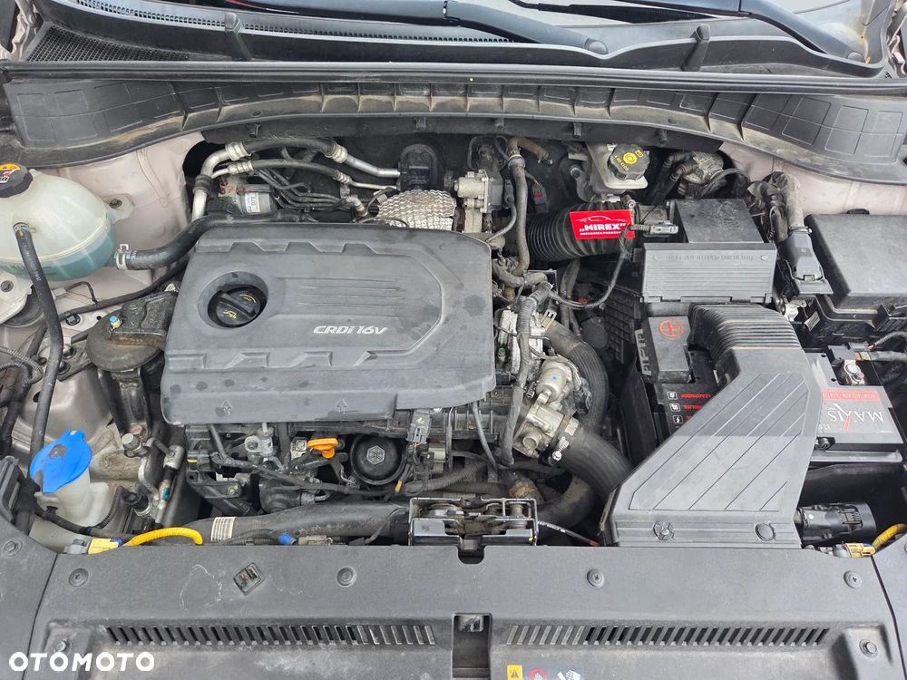 Hyundai Tucson blue 1.7 CRDi 2WD DCT Premium - 37