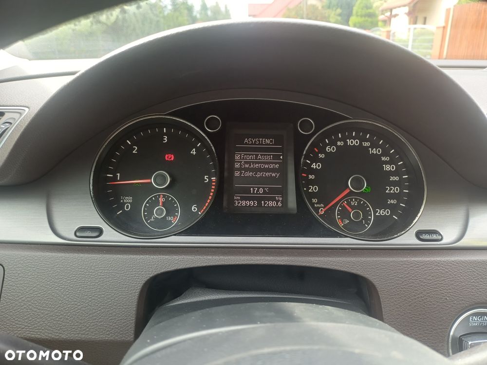 Volkswagen Passat 2.0 TDI 4Mot Highline DSG - 15