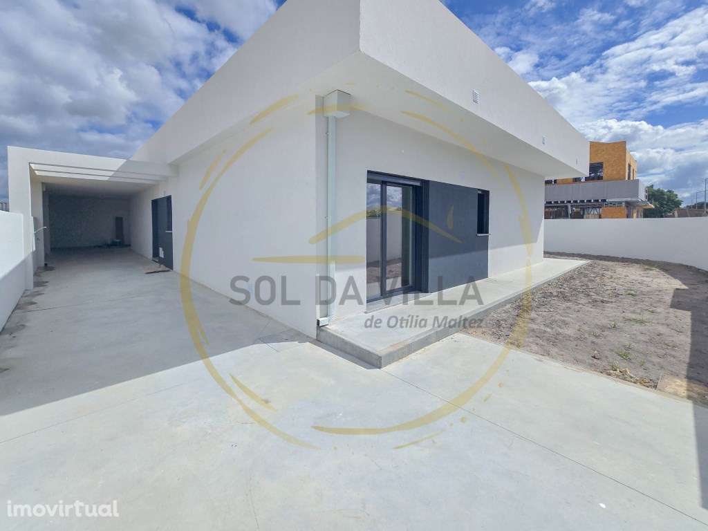 Moradia T4 Isolada Térrea - Quinta do Anjo - 600.000€ - Grande imagem: 2/46