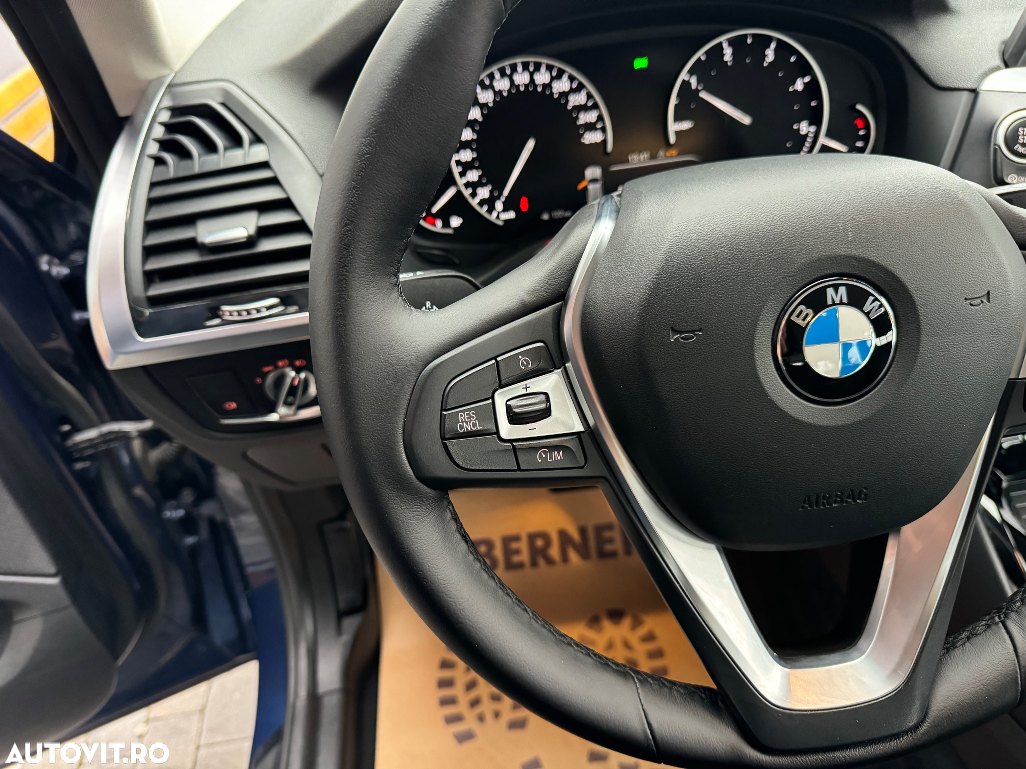 BMW X3 xDrive20d AT Advantage - 11