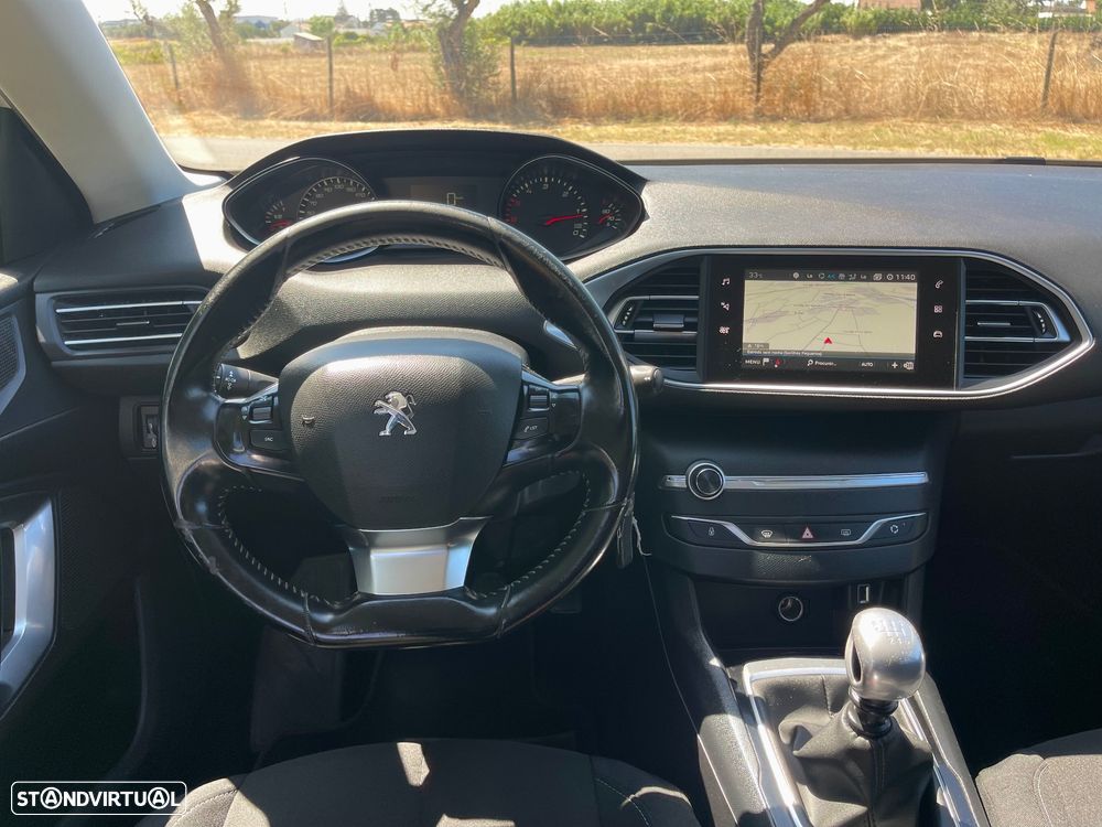 Peugeot 308 1.5 BlueHDi Allure - 15