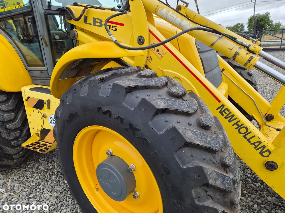 New Holland LB 115 - 17