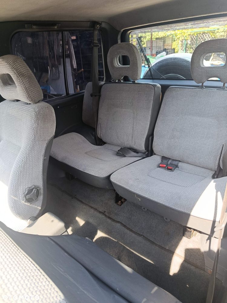 Mitsubishi Pajero - 5
