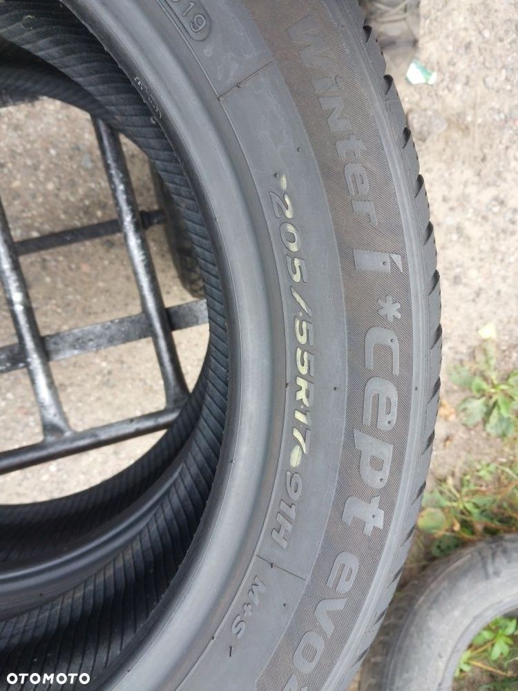 Opony zimowe 205.55.17 Hankook Komplet - 3