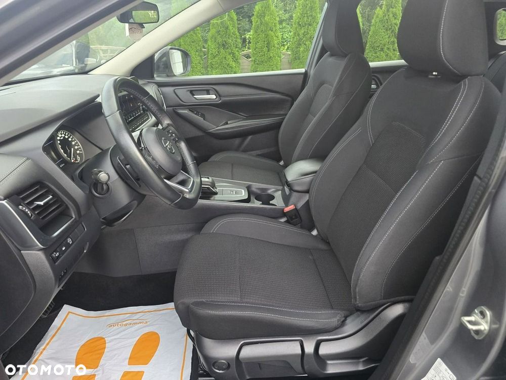 Nissan Qashqai - 11