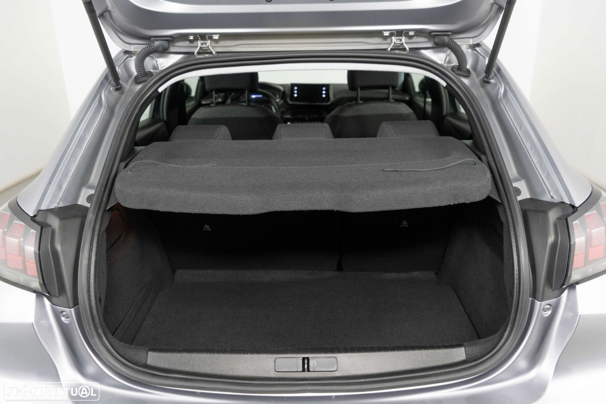 Peugeot 208 1.2 PureTech Allure Pack EAT8 - 11