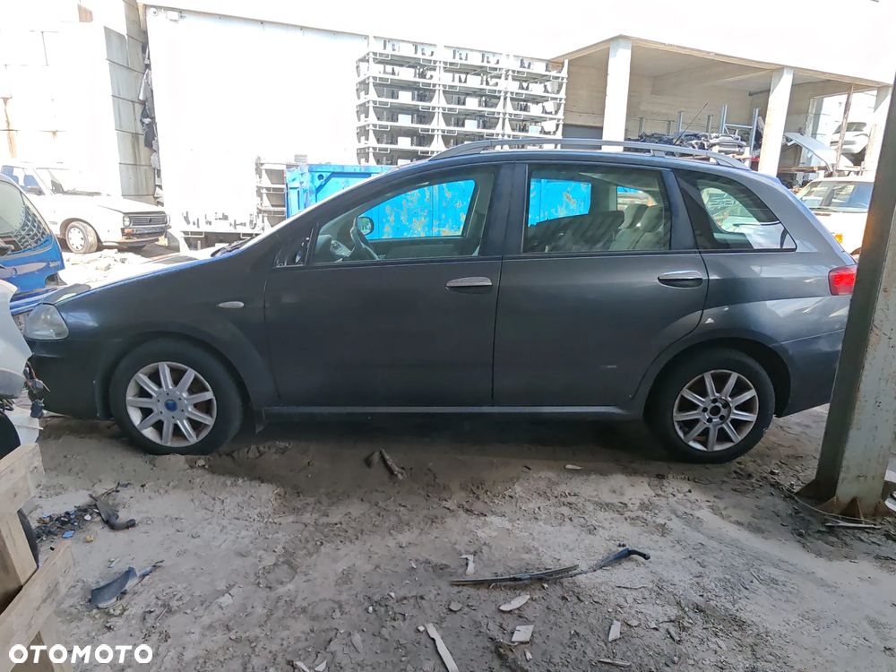 Drzwi P/L przód, tył Fiat Croma II
