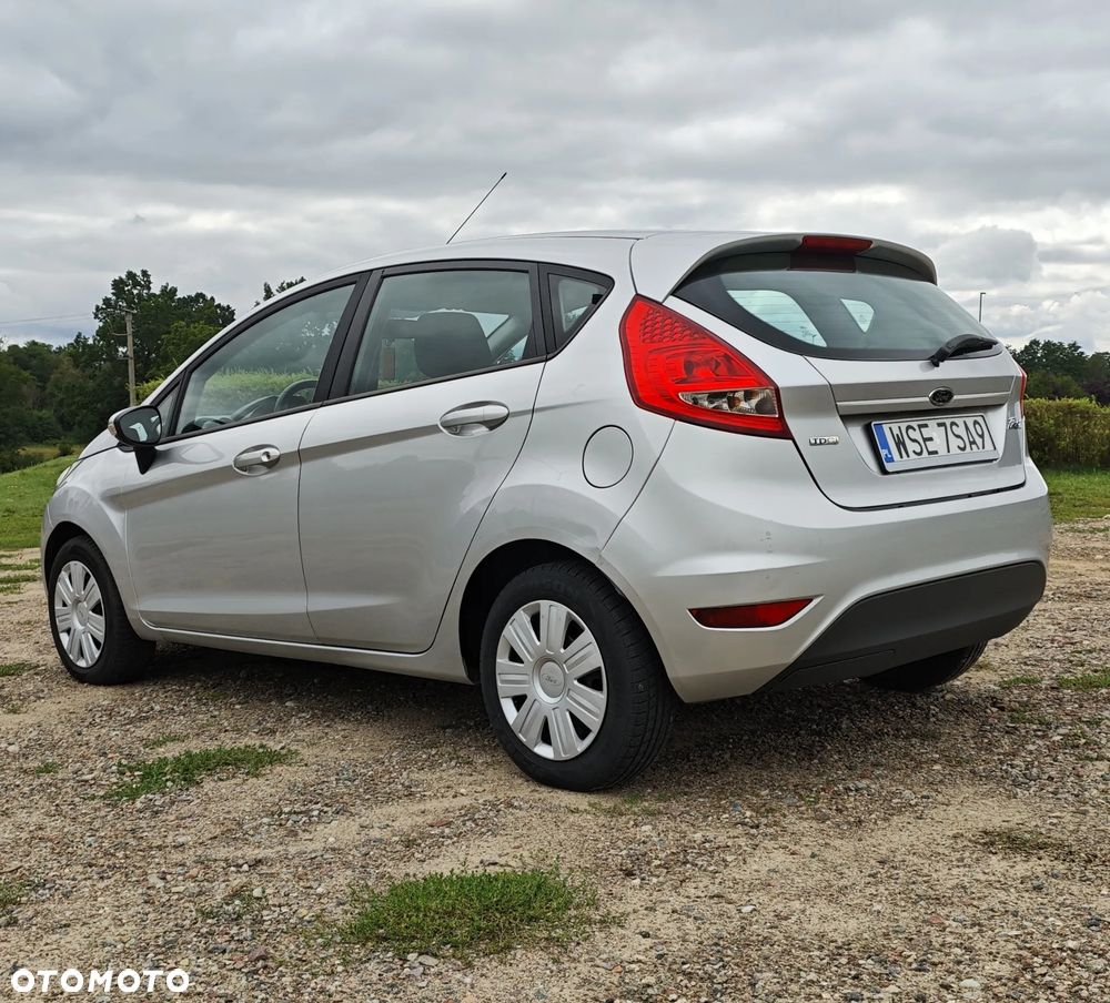 Ford Fiesta 1.4 TDCI - 7