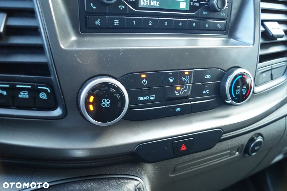 Ford Transit Custom - 20