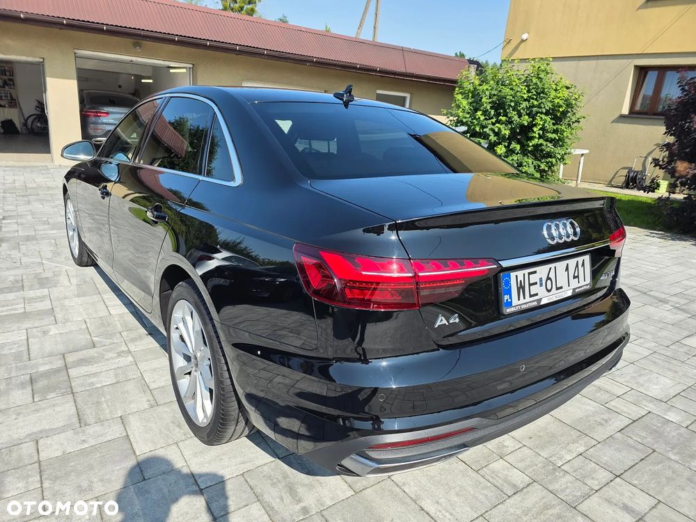 Audi A4 - 4