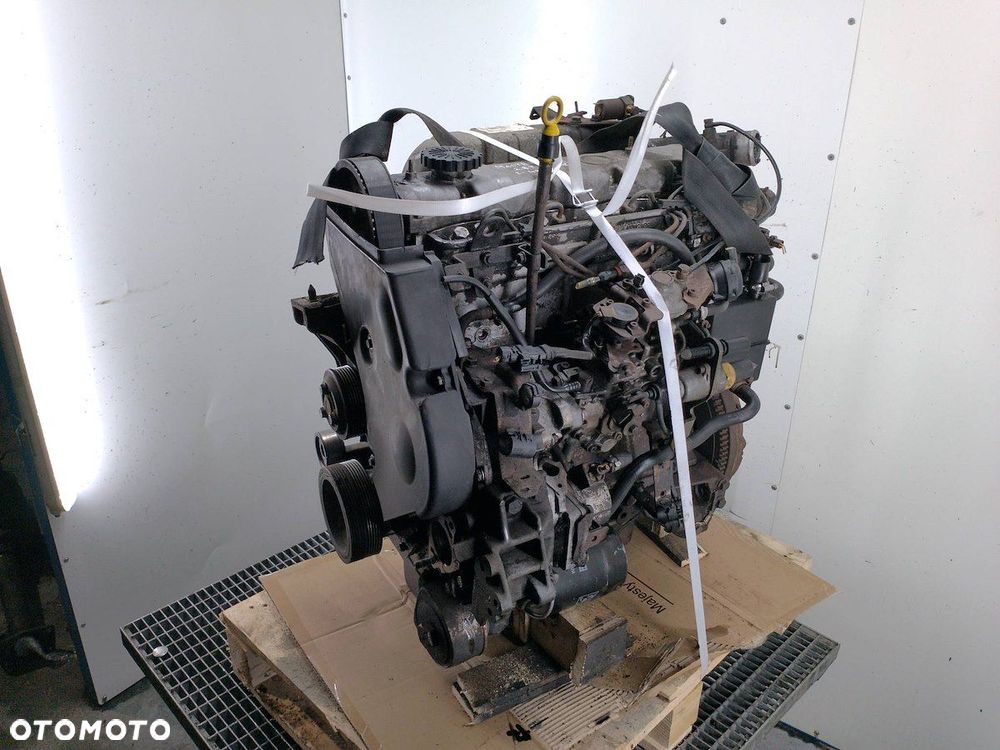 SILNIK RENAULT MASTER II S9W 700 2.8 TD - 4