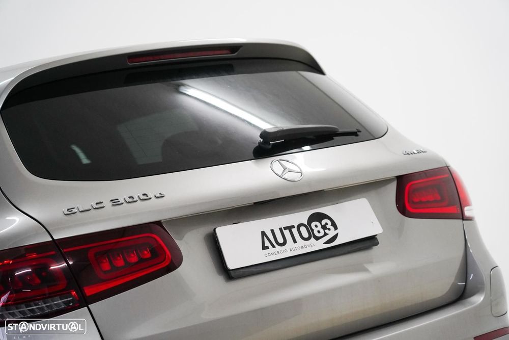 Mercedes-Benz GLC 300 e 4Matic - 20