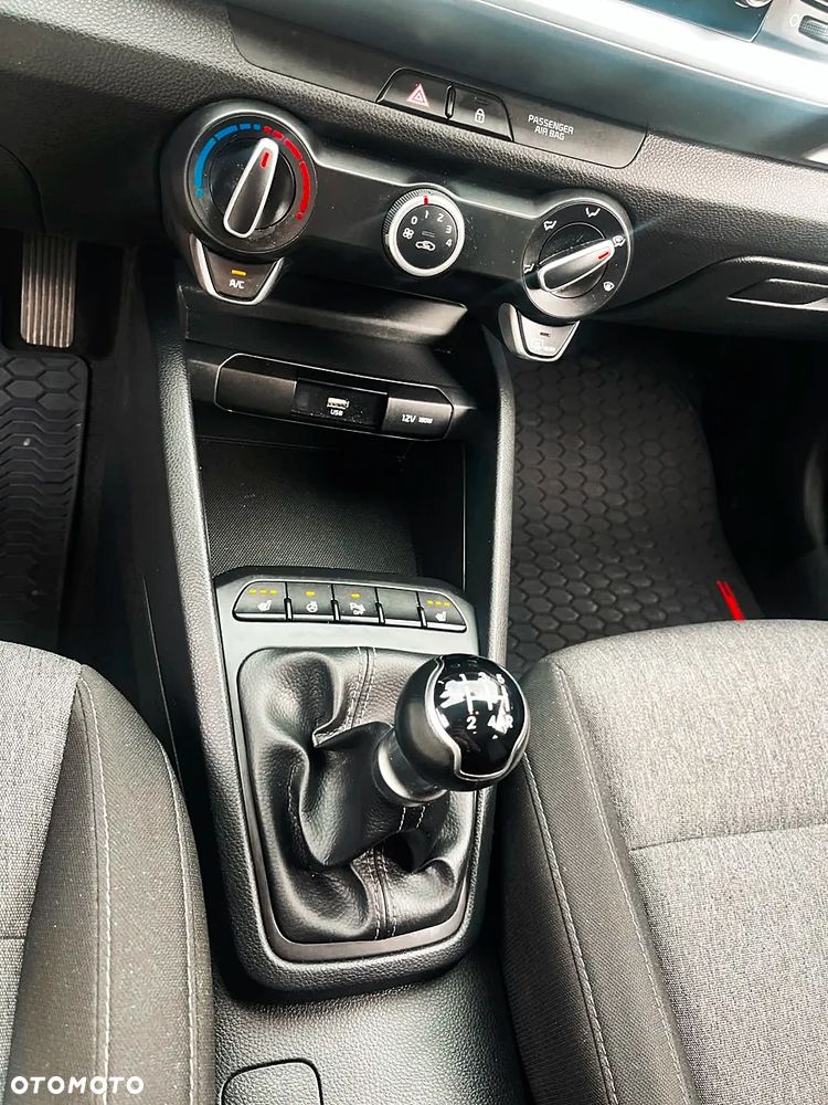 Kia Stonic 1.2 M - 20