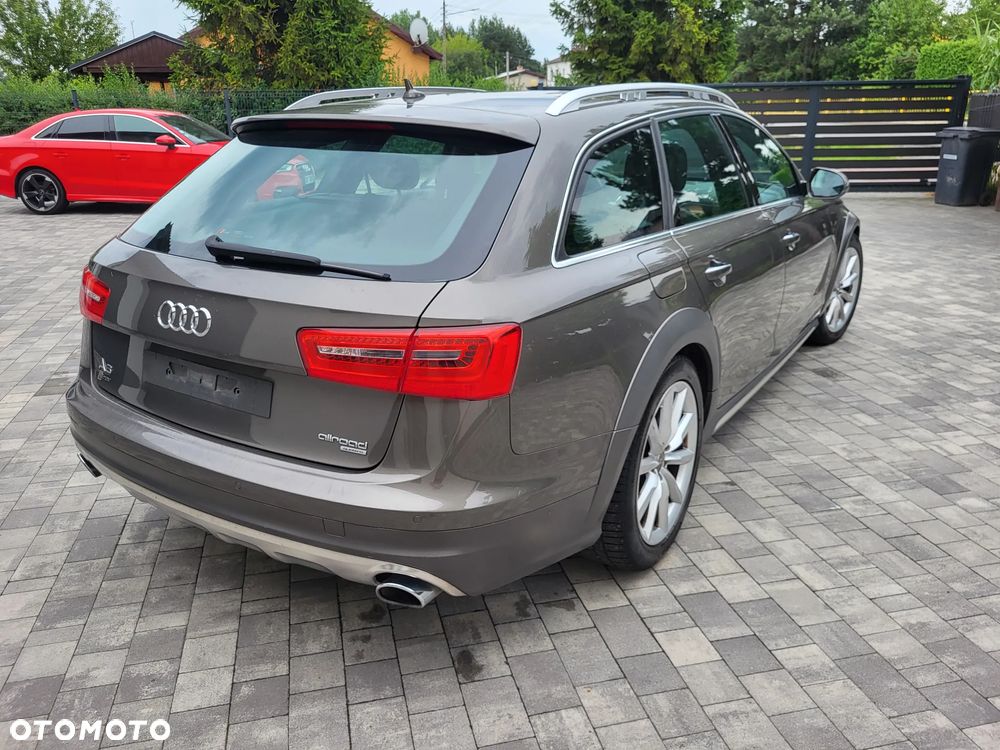 Audi A6 Allroad - 11
