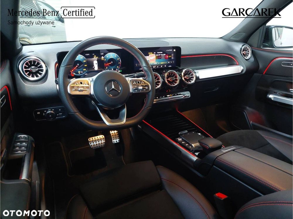 Mercedes-Benz GLB 200 4-Matic AMG Line 8G-DCT - 21