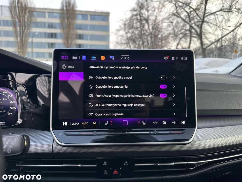 Volkswagen Golf - 16