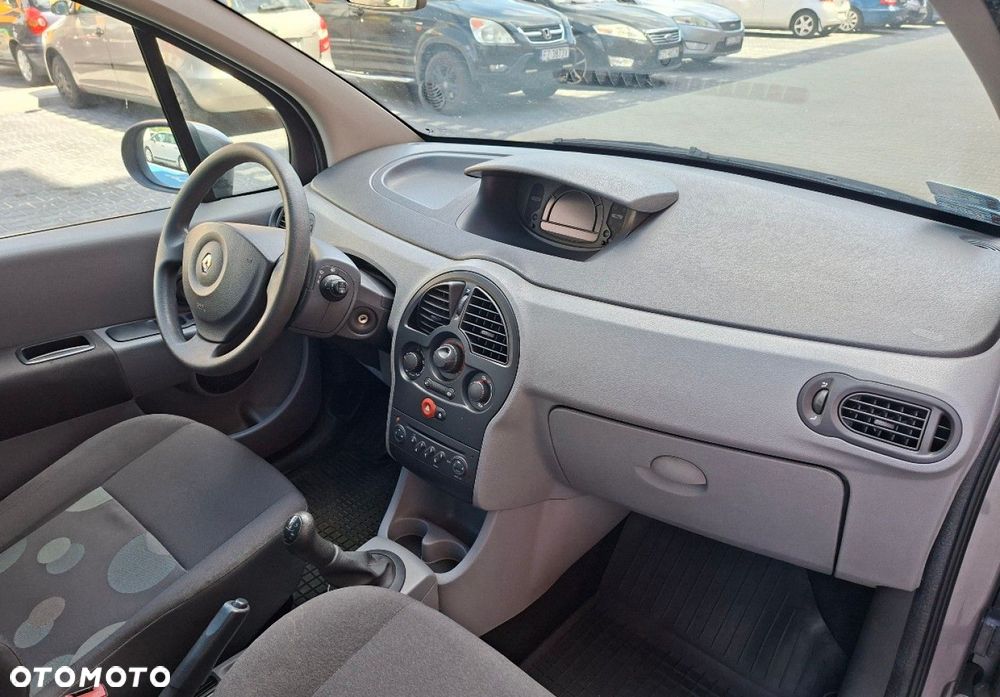 Renault Modus - 10